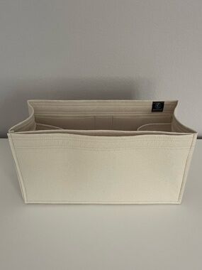 Dior Book Tote insert